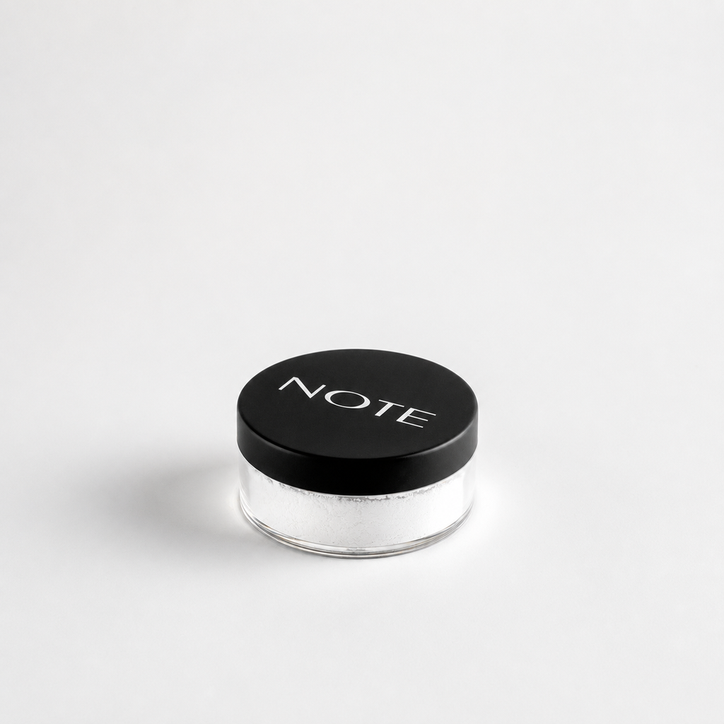 Loose Powder – čista kvadratna produktna fotografija